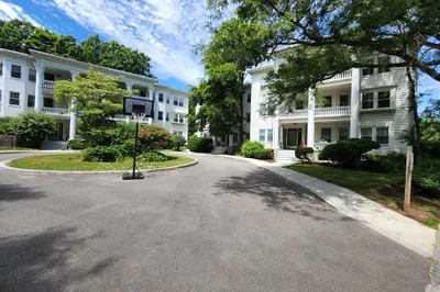 144 Middlesex Rd #2 1