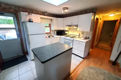 26 Carver Dr #2