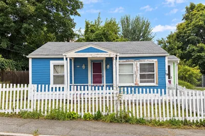 19 Lafrance Ct 1