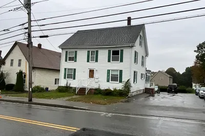 180 Pleasant St
