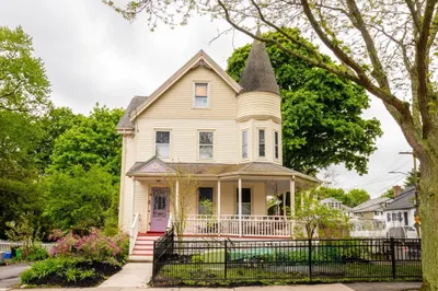 40 Ivory St 1