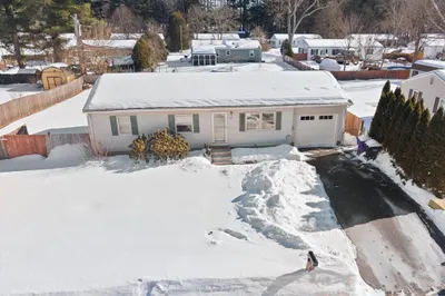 39 Thyme Ln