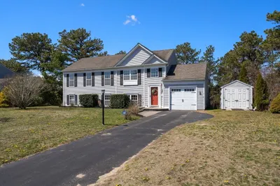 396 Lunns Way 1