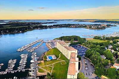 100 Cove Way #705 1