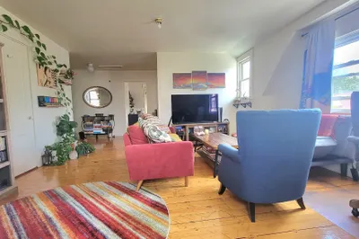 45 Auburn Street #3 1