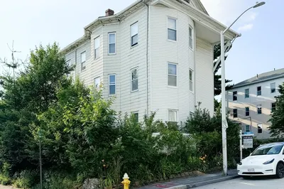 60 Esther Street #2 1