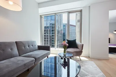 133 Seaport Blvd #1215