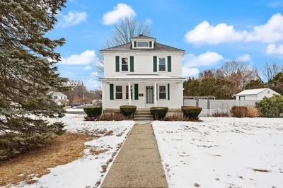 18 Van Norden Road 1