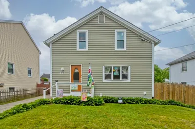 201 Verge St