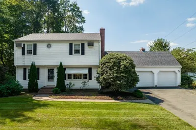 417 Shoemaker Ln 1