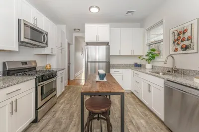 172 Boylston St #2 1