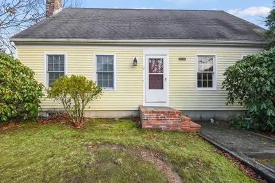 2 Candlewood Drive 1
