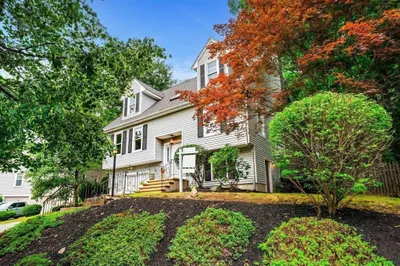 93 Kendrick Rd