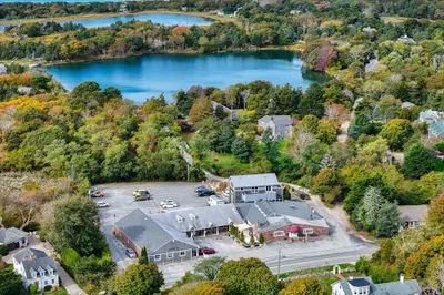 410 W Falmouth Hwy