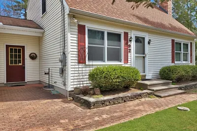 92 Baptist Common Rd