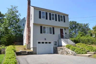 20 Pine Grove Park 1