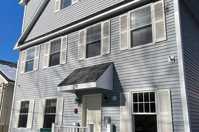 29 Mount Vernon St #2