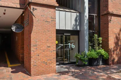 16 Harcourt Street #5G 1