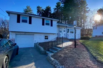 20 Chickering Rd 1