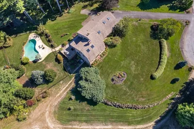 25 Dukes Brook Road 1