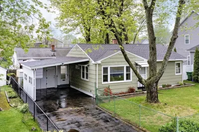 104 Mount Vernon Rd 1