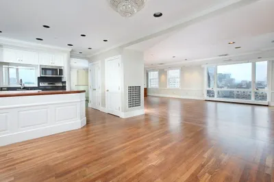 2 Commonwealth Ave #11H