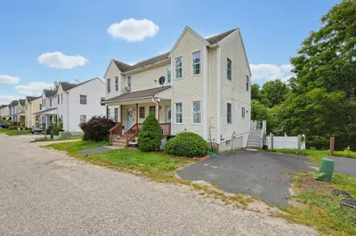 474 Plantation St 1