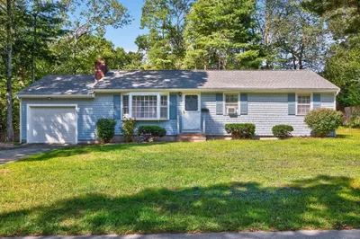 101 Longfellow Dr 1