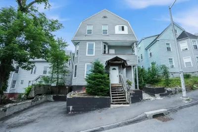 42 Windsor Street 1