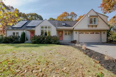 2 Woodvue Cir