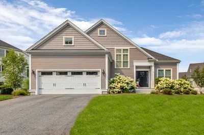 54 Rockwood Ln #54 1