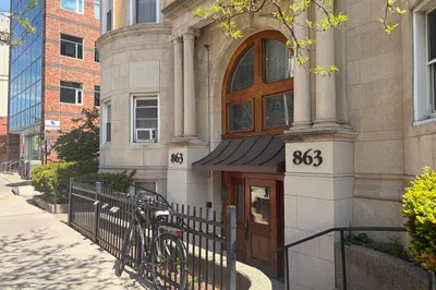 863 Massachusetts Ave #36 1