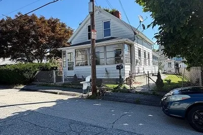 18 West Street 1