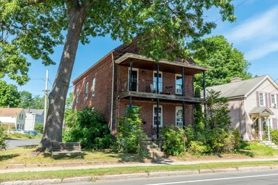 14 Holyoke St 1