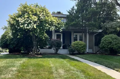 854 Brockton Ave 1