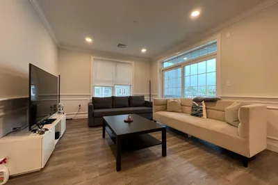 320 Middlesex Ave #B201