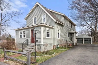 84 Sassamon Ave