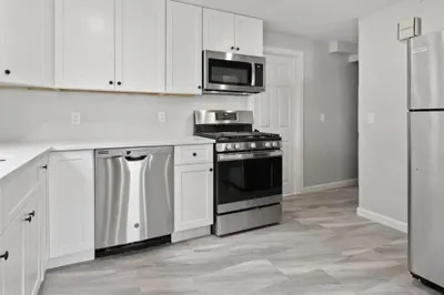 3 Sagamore Ave #2L 1