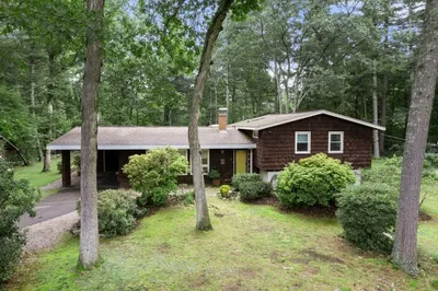 12 Fleetwood Drive