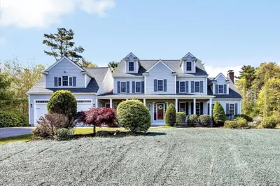 52 Shallow Pond Ln 1