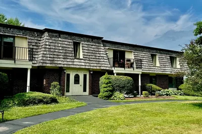 4700 N Main St #4H 1