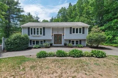 30 Canterbury Drive