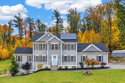 141 N Common Rd 1
