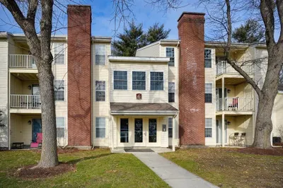 6 Walden Dr #12 1
