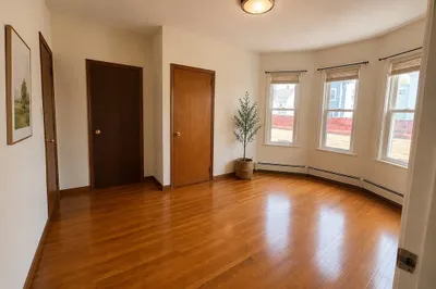 417-419 Ferry Street #2 1
