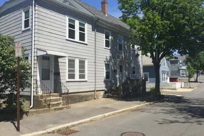 23 Roundy St #1