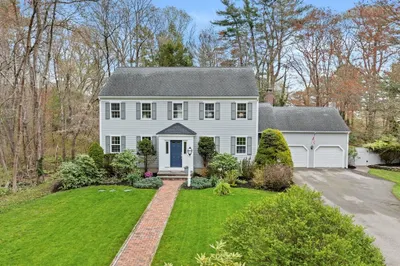 14 Camelot Drive 1