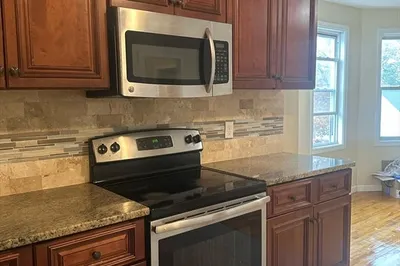 121 Winfield St #3