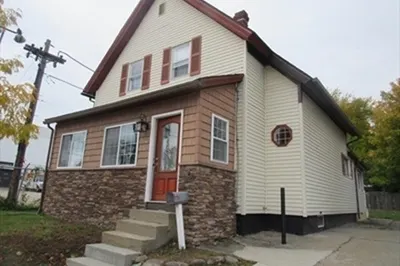 351 Plantation St 1