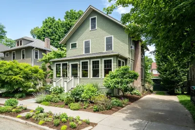 19 Eliot Ave 1